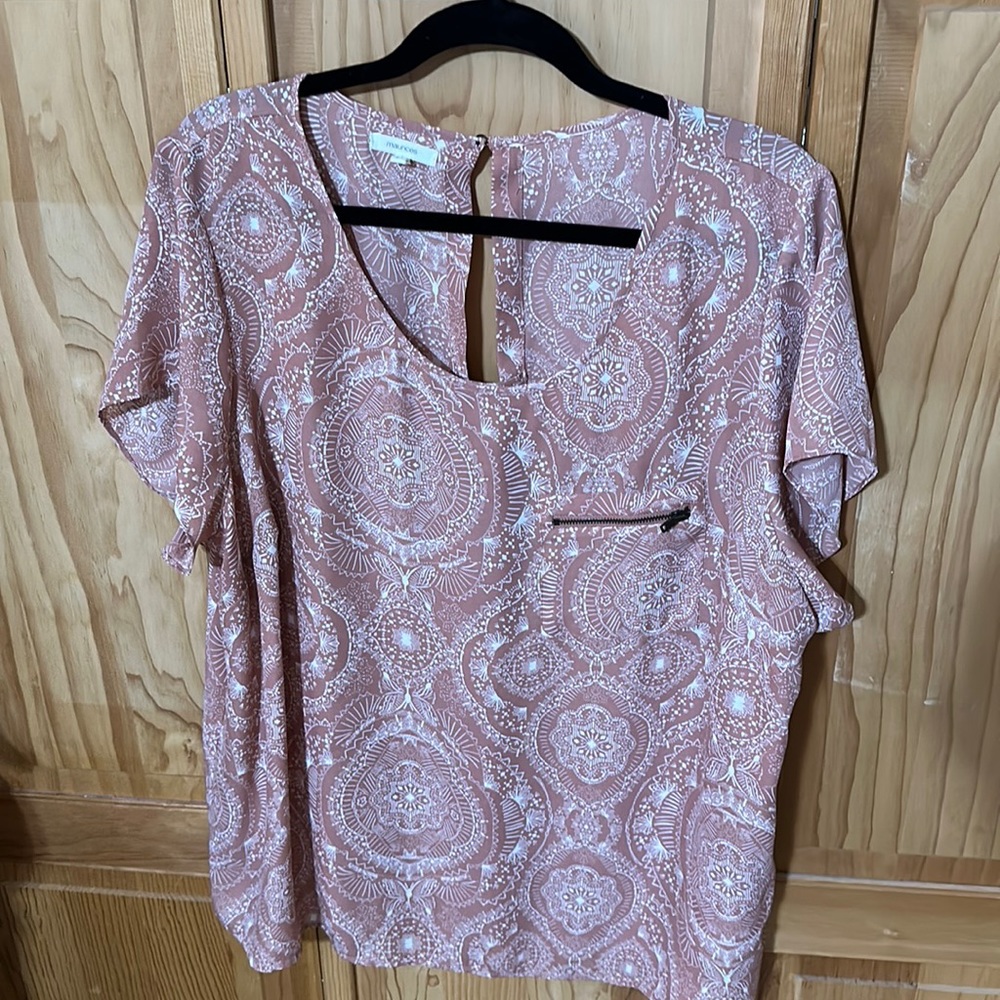 Maurice’s Women’s Zipper Pocket Blouse